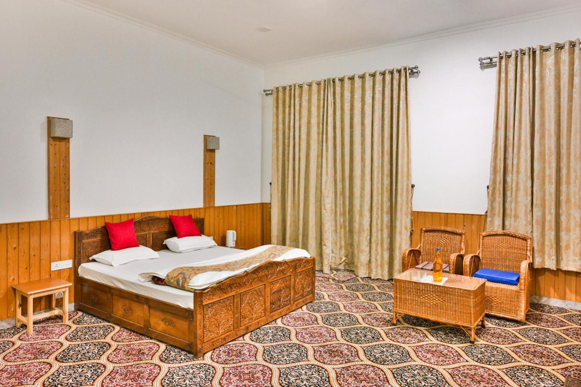 The Country Hills Villa Srīnagar Exterior foto
